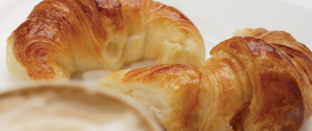 Panadería, confitería, bizcochos, croissant, pan